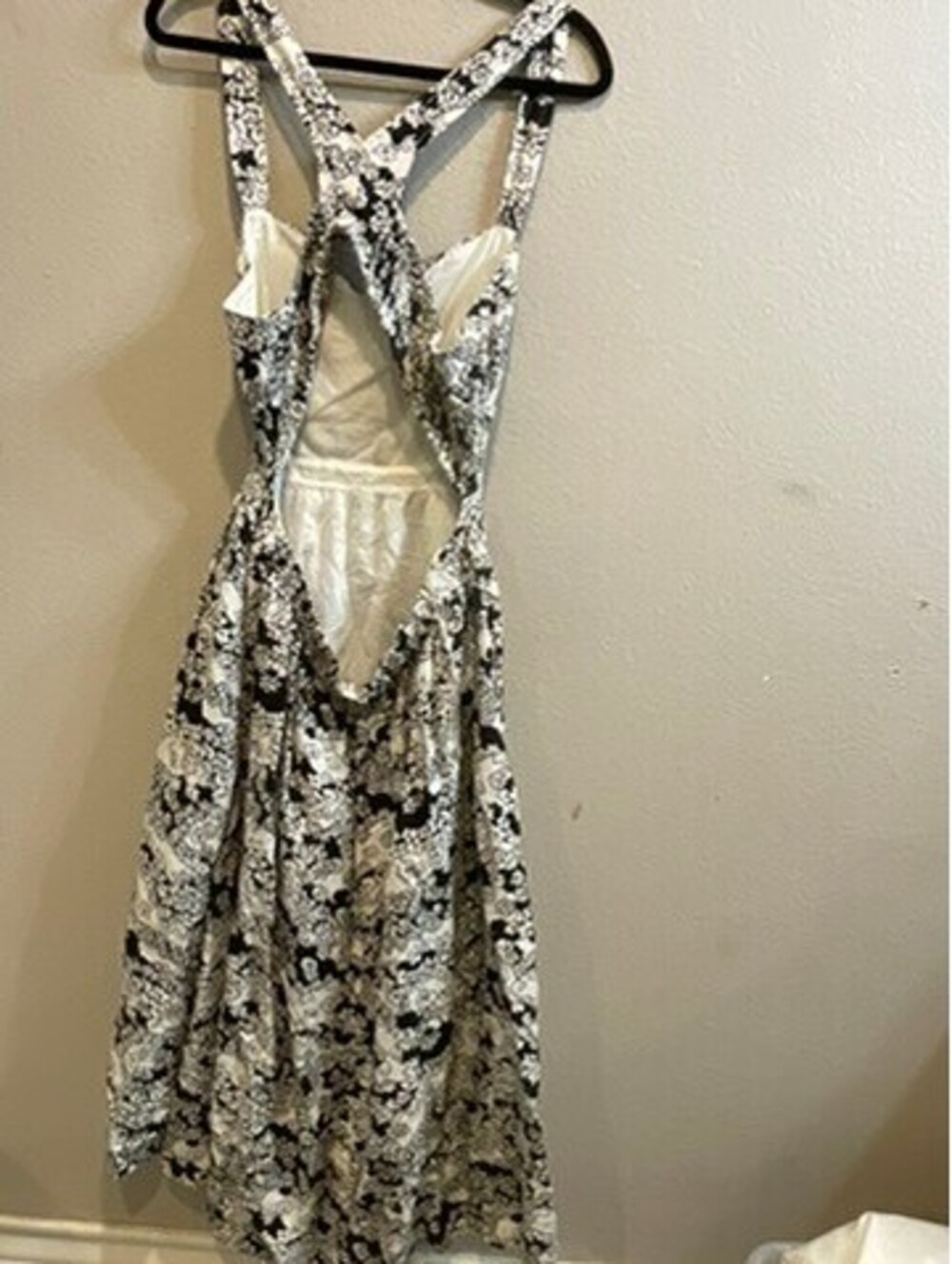Anthropologie floral dress - Picture 2 of 3
